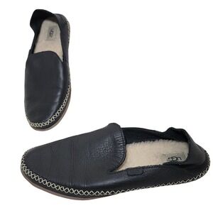 UGG‎ Elodie Slippers Black Leather Sheepskin Lined Slip On Loafers Sz  8 1020235